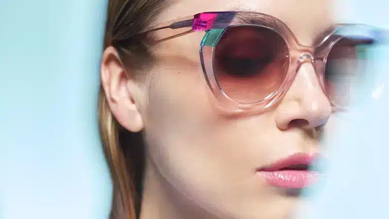 Créateurs de lunettes originales. Lunettes design Blurred FACE a FACE