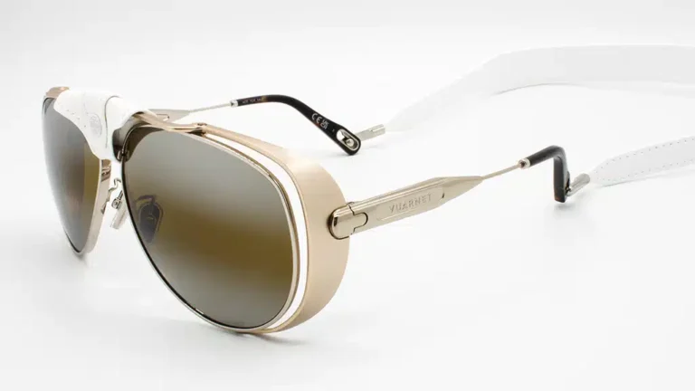 Lunettes Vuarnet Arctic 01 - Monture en titane, verres Skilynx™, protection optimale pour l’alpinisme et les conditions extrêmes.