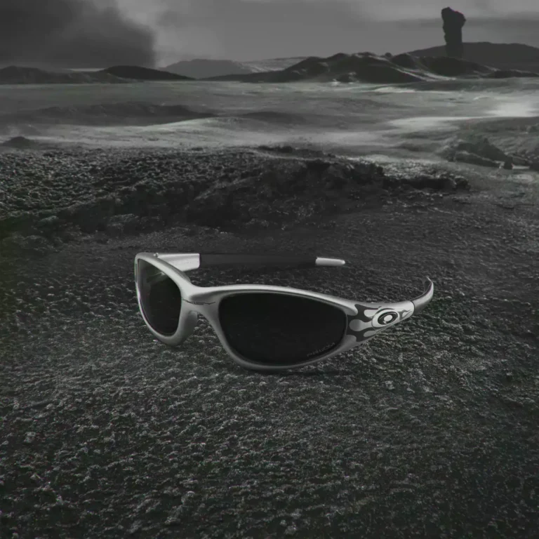 PRODUCT DETAILS_OAKLEY MUZM STRAIGHT JACKET 99