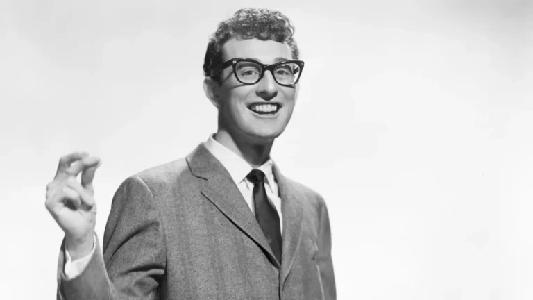 Ray-Ban wayfarer x Buddy Holly