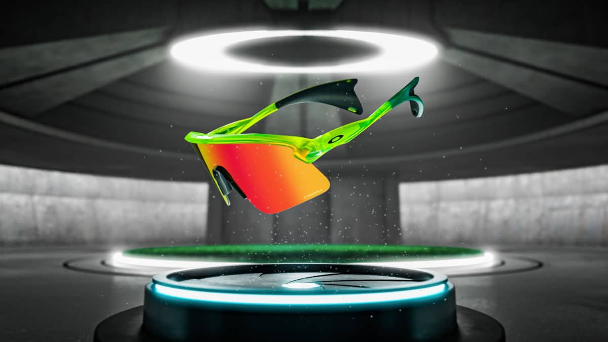 Oakley HyperGrip Technology - Stunt Devil